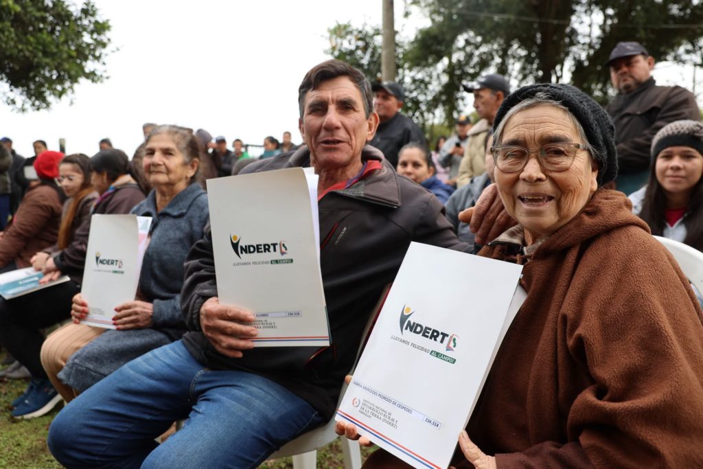 El INDERT afirma que es «imposible» la venta directa de tierras de la reforma agraria y advierte penas de cárcel para escribanos El INDERT afirma que es «imposible» la venta directa de tierras de la reforma agraria y advierte penas de cárcel para escribanos