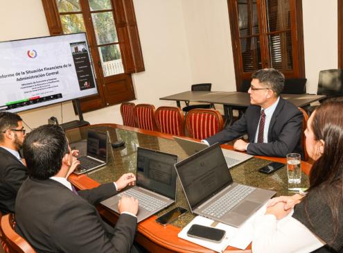 Déficit fiscal llegó al 1,2% del PIB en el primer semestre, según último informe del MEF Déficit fiscal llegó al 1,2% del PIB en el primer semestre, según último informe del MEF