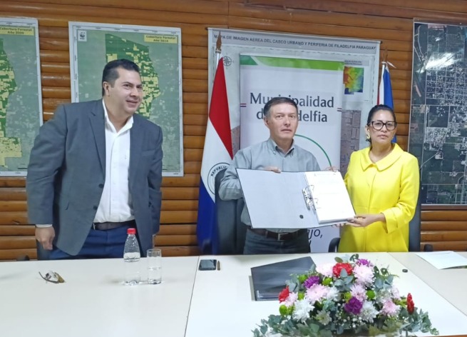 Filadelfia: Jorgelina Rolón asume la intendencia con el compromiso de mantener la estabilidad financiera y el trabajo en equipo Filadelfia: Jorgelina Rolón asume la intendencia con el compromiso de mantener la estabilidad financiera y el trabajo en equipo
