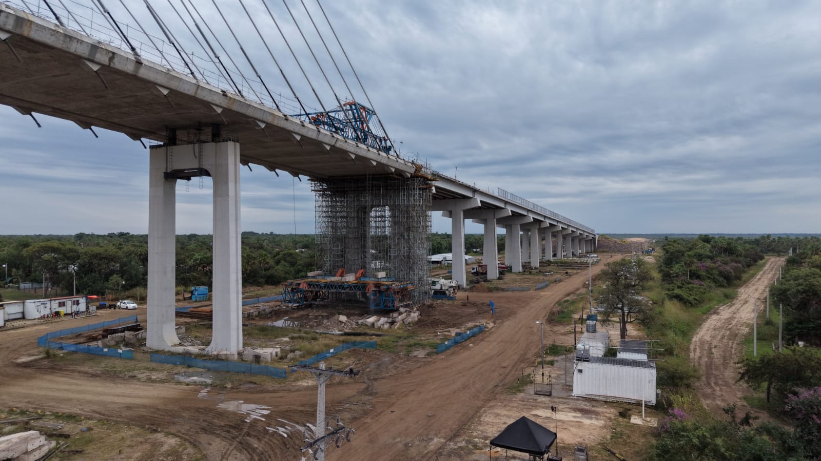 MOPC presentará tecnología de “gemelos digitales” para el monitoreo del Puente de la Bioceánica MOPC presentará tecnología de “gemelos digitales” para el monitoreo del Puente de la Bioceánica