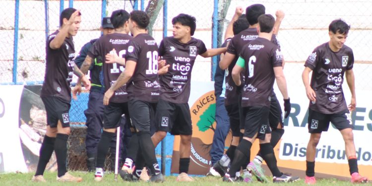 Reparto de puntos en Itá: Sportivo Iteño y Presidente Hayes igualan en el arranque de la fecha Reparto de puntos en Itá: Sportivo Iteño y Presidente Hayes igualan en el arranque de la fecha