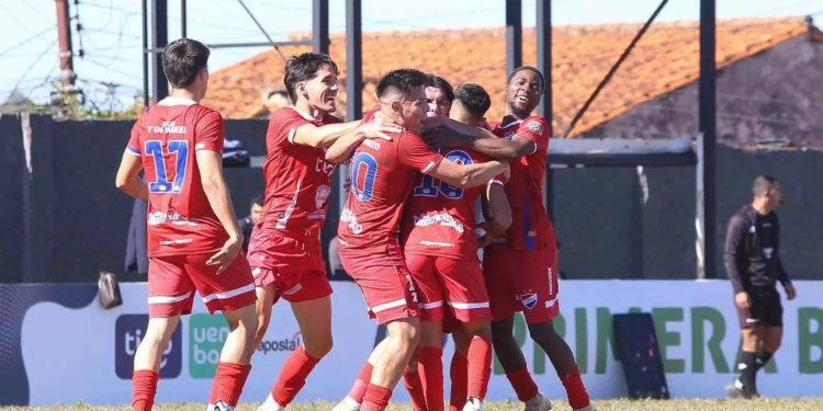 Mañana de emociones en el ascenso: Dos victorias y una paridad abren la fecha de adelanto de la Primera B Mañana de emociones en el ascenso: Dos victorias y una paridad abren la fecha de adelanto de la Primera B