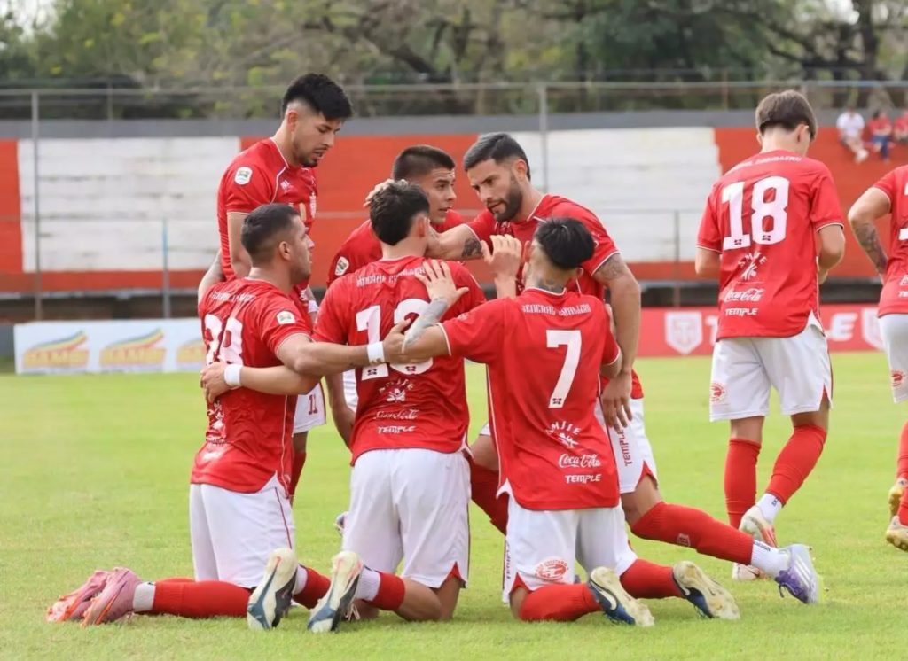 Zarpazo del Rojo en Mallorquín: General Caballero JLM vence a Encarnación FC y asalta la punta de la Intermedia
