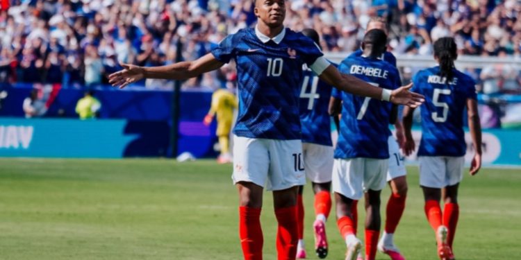 Duelo de gigantes en Arlington: España y Francia definen al primer finalista del Mundial en una final anticipada Duelo de gigantes en Arlington: España y Francia definen al primer finalista del Mundial en una final anticipada