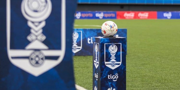 Silbatazos listos para el inicio de la segunda fase: Se definen los árbitros para la quinta semana de la Copa Paraguay Silbatazos listos para el inicio de la segunda fase: Se definen los árbitros para la quinta semana de la Copa Paraguay