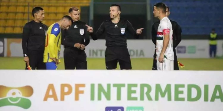 Hojas de ruta definidas: La APF confirma los árbitros para la decimoquinta fecha de la Intermedia Hojas de ruta definidas: La APF confirma los árbitros para la decimoquinta fecha de la Intermedia