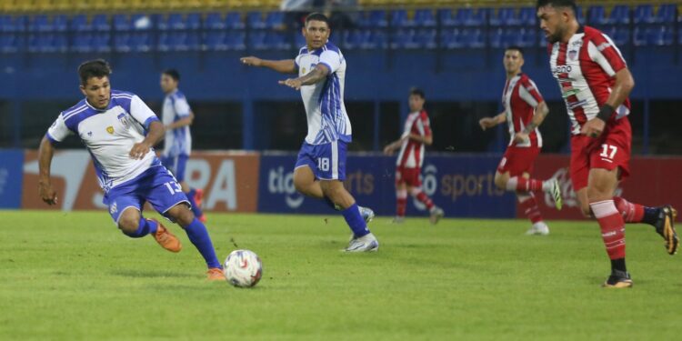 Claro triunfo y clasificación en Villa Hayes: Benjamín Aceval avanza a la tercera fase de la Copa Paraguay