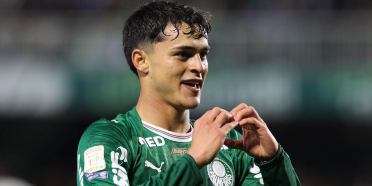 Reinicio victorioso y liderazgo consolidado: Ramón Sosa marca en el triunfo de Palmeiras sobre Coritiba
