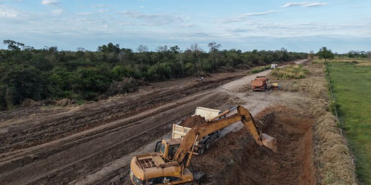 AraChaco ejecuta obras clave de conectividad en una de las zonas más alejadas de la región AraChaco ejecuta obras clave de conectividad en una de las zonas más alejadas de la región