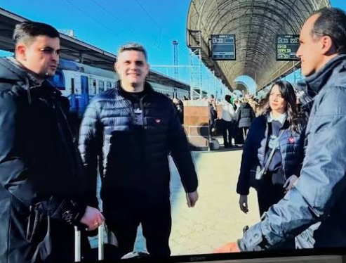 De refugiados a misioneros, cristianos ucranianos llevan el Evangelio por toda Europa