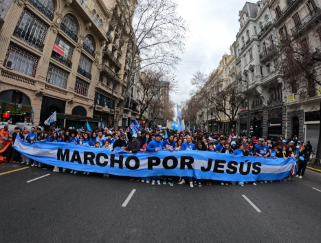 Buenos Aires se llenó de fe, miles marcharon por Jesús y llevaron un mensaje de esperanza