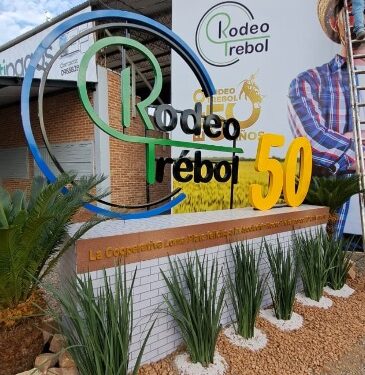Cámara de Diputados declara de Interés Nacional la Expo Rodeo Trébol en su 50.º edición aniversario Cámara de Diputados declara de Interés Nacional la Expo Rodeo Trébol en su 50.º edición aniversario