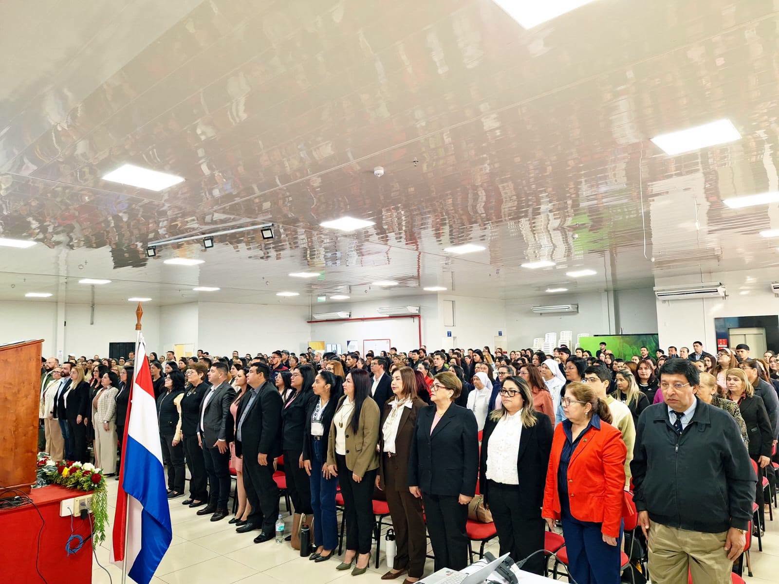 Exitosa jornada de capacitación docente con récord de asistencia en Alto Paraná Exitosa jornada de capacitación docente con récord de asistencia en Alto Paraná