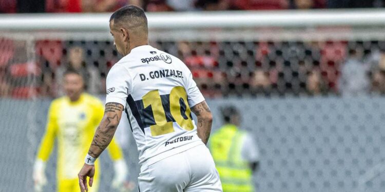 Derlis González suma minutos en la Reserva de Olimpia y convierte en la victoria ante Ameliano Derlis González suma minutos en la Reserva de Olimpia y convierte en la victoria ante Ameliano