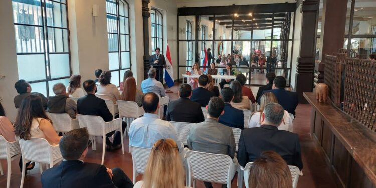 Nueva directora del INAP quiere convertir al Paraguay en un centro audiovisual internacional Nueva directora del INAP quiere convertir al Paraguay en un centro audiovisual internacional