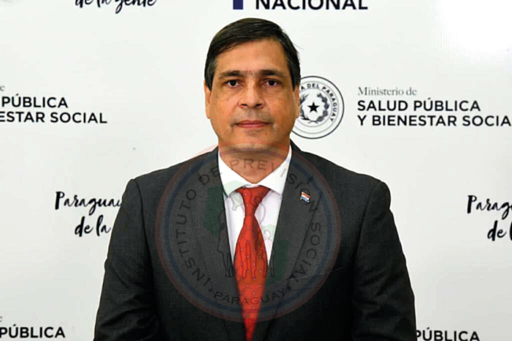 Vicente Bataglia se presenta ante Fiscalía y se abstiene de declarar por millonario perjuicio al IPS Vicente Bataglia se presenta ante Fiscalía y se abstiene de declarar por millonario perjuicio al IPS
