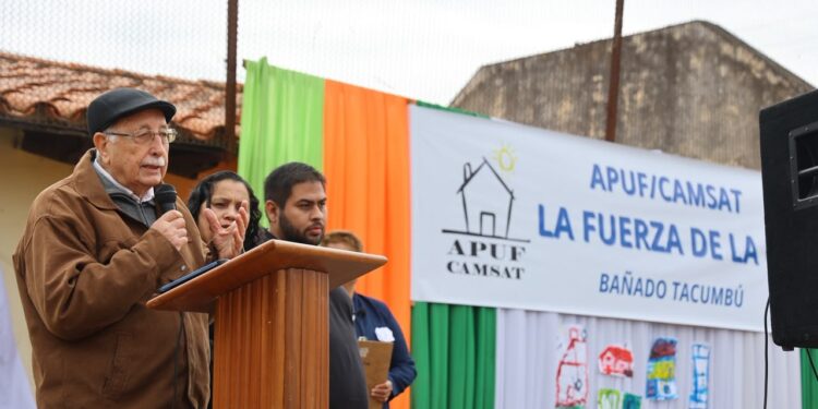 El Bañado Tacumbú conmemoró una década de organización comunitaria en camino hacia su nuevo barrio
