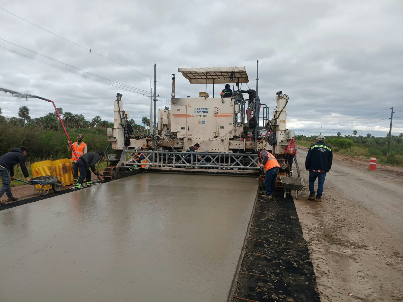 La PY05 ya suma 29,5 km de pavimento rígido entre Pozo Colorado y Concepción
