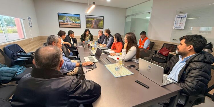 MOPC retirará este viernes el polémico semáforo de Pedrozo y ordena refuerzar controles MOPC retirará este viernes el polémico semáforo de Pedrozo y ordena refuerzar controles