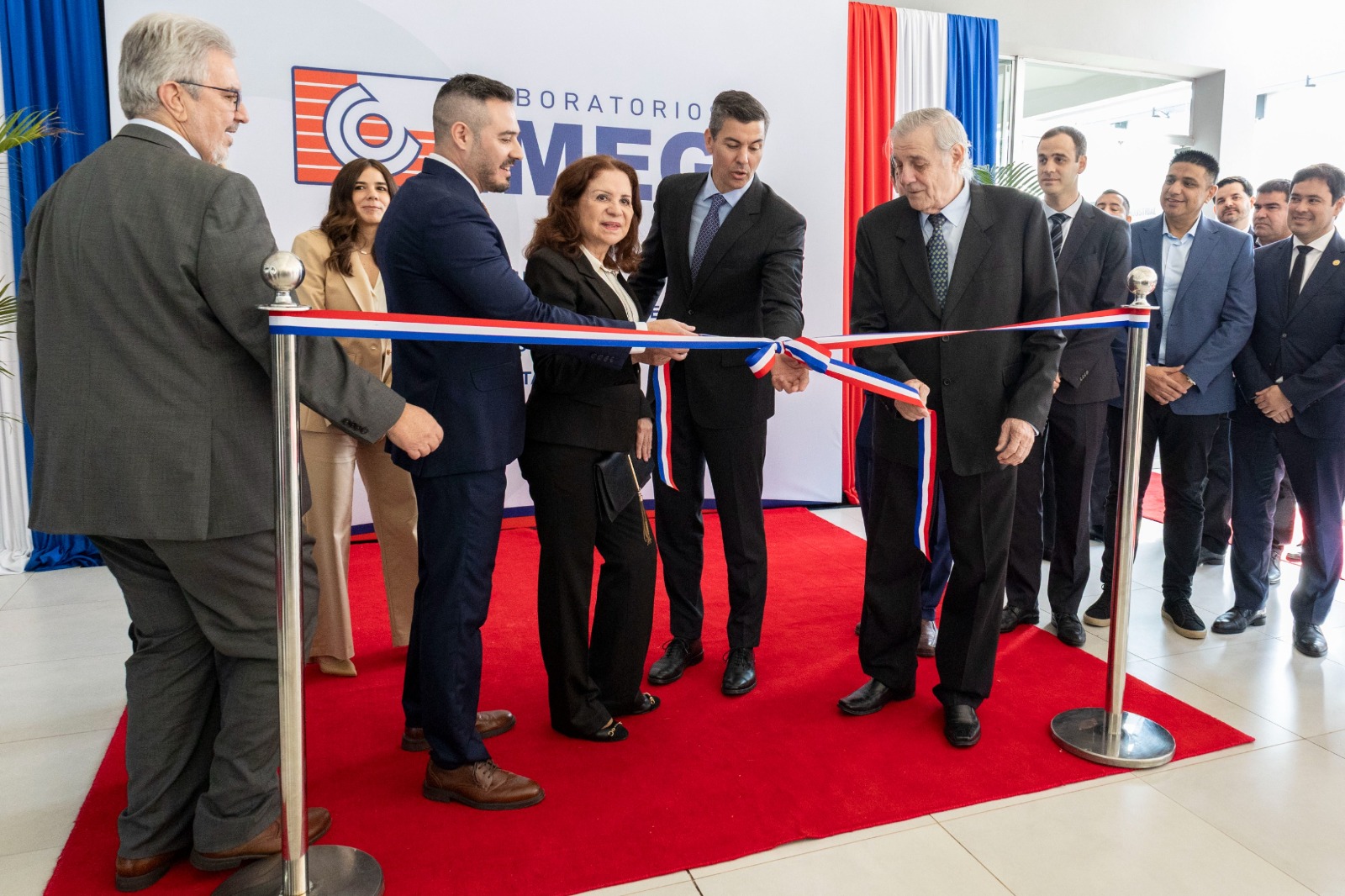 Nueva planta de medicamentos inyectables eleva la capacidad industrial y sanitaria del Paraguay