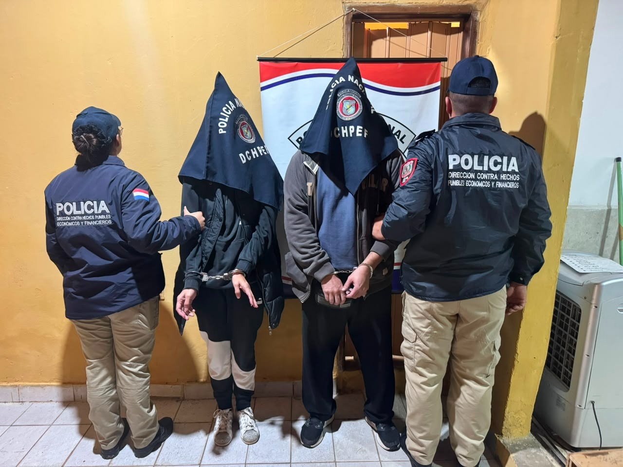 Dos allanamientos y dos detenidos en la investigación de un supuesto esquema de estafa piramidal