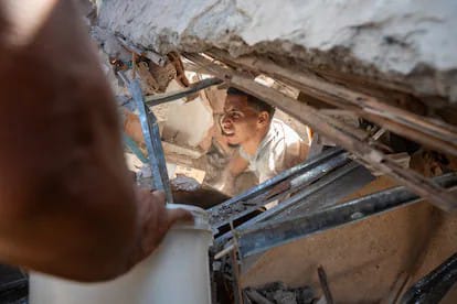 Colombia tiembla con fuerza: terremoto de 7,4 deja muertos y graves daños Colombia tiembla con fuerza: terremoto de 7,4 deja muertos y graves daños