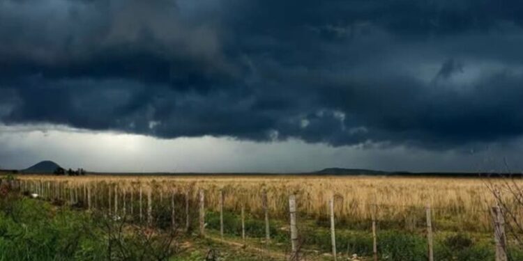 Un sistema de tormentas recorre todo el país: entró por el sur y llegará al norte