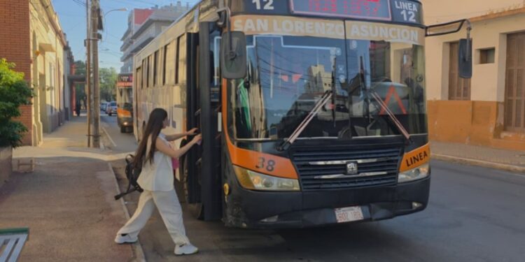 CETRAPAM advierte sobre riesgo de colapso del transporte, pero descarta paro de buses, por ahora CETRAPAM advierte sobre riesgo de colapso del transporte, pero descarta paro de buses, por ahora