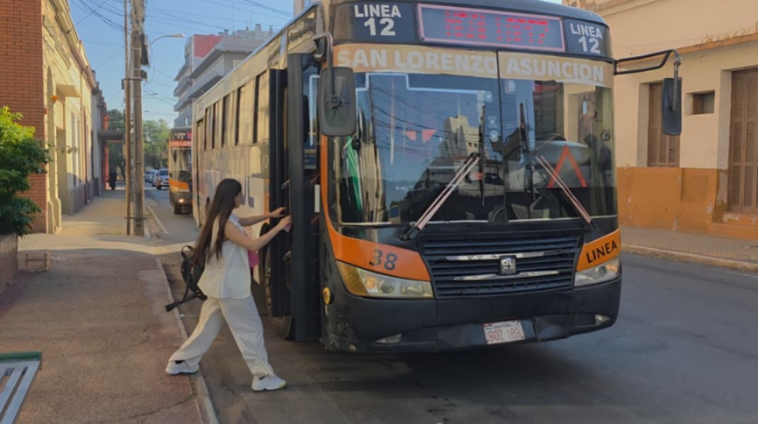 CETRAPAM advierte sobre riesgo de colapso del transporte, pero descarta paro de buses, por ahora