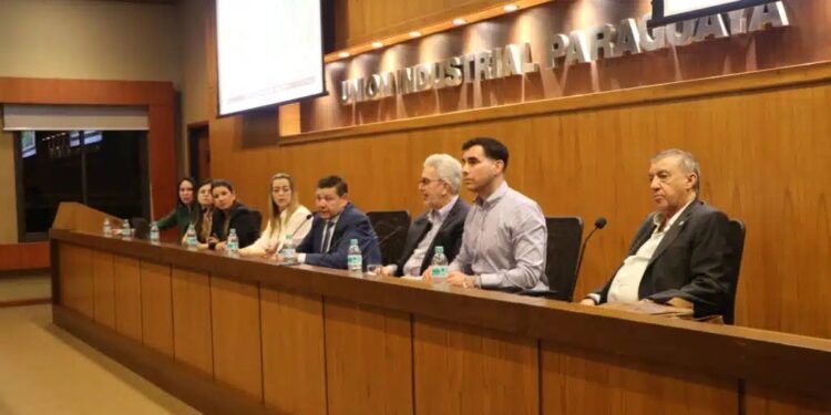Corredor Bioceánico abre nuevas oportunidades de inversión y desarrollo para Paraguay Corredor Bioceánico abre nuevas oportunidades de inversión y desarrollo para Paraguay