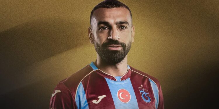 Mohamed Salah desembarca en Turquía para sellar su vinculación con el Trabzonspor Mohamed Salah desembarca en Turquía para sellar su vinculación con el Trabzonspor