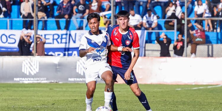 Sportivo Ameliano vence a Cerro Porteño en Villeta y suma de a tres en el Clausura Sportivo Ameliano vence a Cerro Porteño en Villeta y suma de a tres en el Clausura