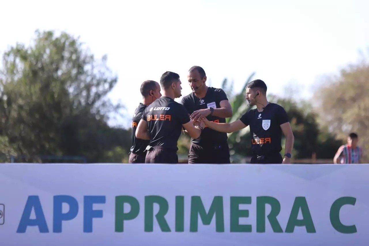 Se inician las revanchas: la APF confirmó los árbitros para la duodécima fecha de la Primera C Se inician las revanchas: la APF confirmó los árbitros para la duodécima fecha de la Primera C