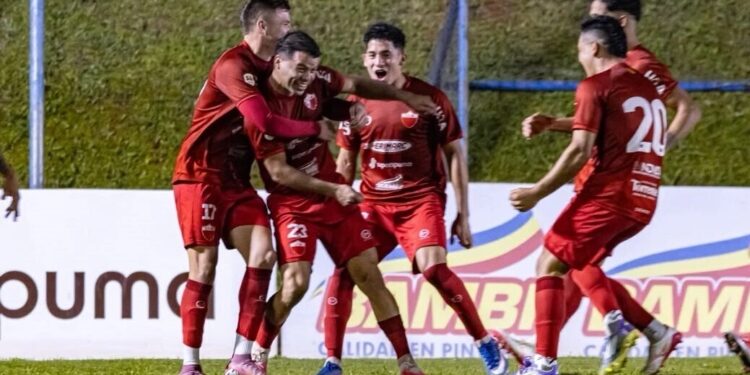 Fernando de la Mora logra un necesitado triunfo ante Benjamín Aceval en el Emiliano Ghezzi