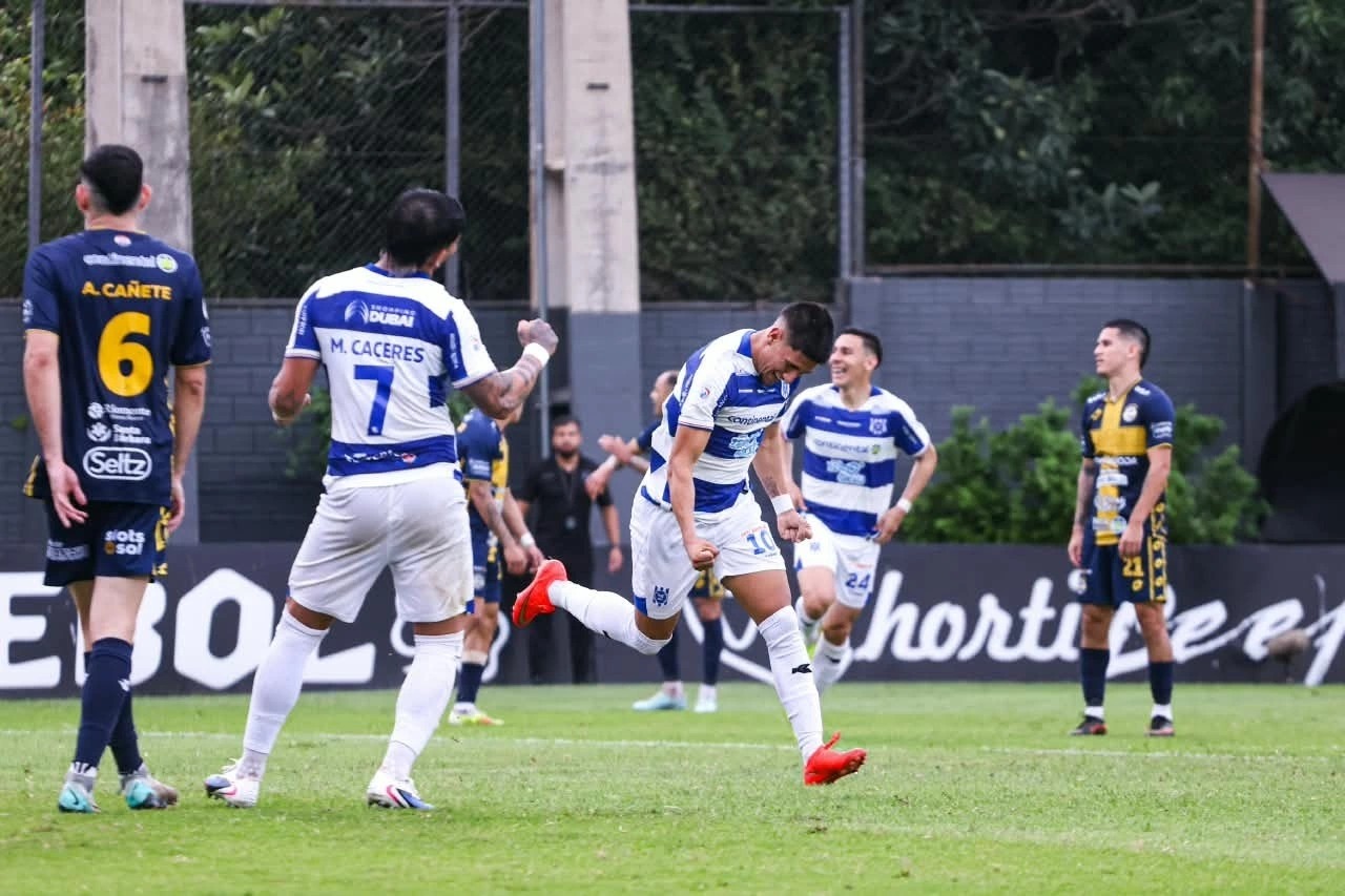 Sportivo 2 de Mayo supera a Trinidense en Santísima Trinidad y asume el liderazgo del Clausura