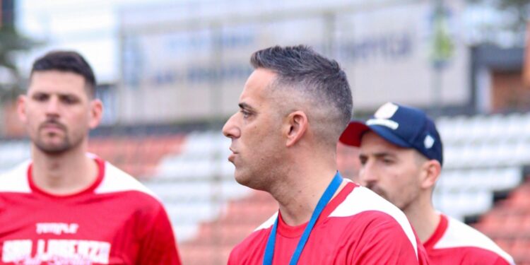 Pablo Fornasari asume la dirección técnica de Sportivo San Lorenzo con el desafío de evitar el descenso Pablo Fornasari asume la dirección técnica de Sportivo San Lorenzo con el desafío de evitar el descenso