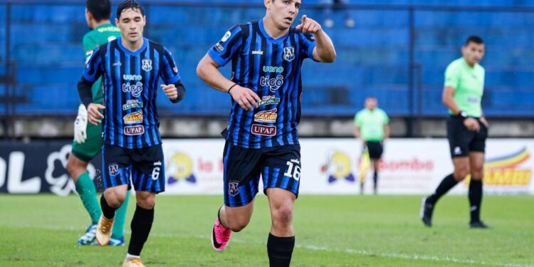 Atlántida se impone a Martín Ledesma en el Óscar Hugo Sosa por la Primera B