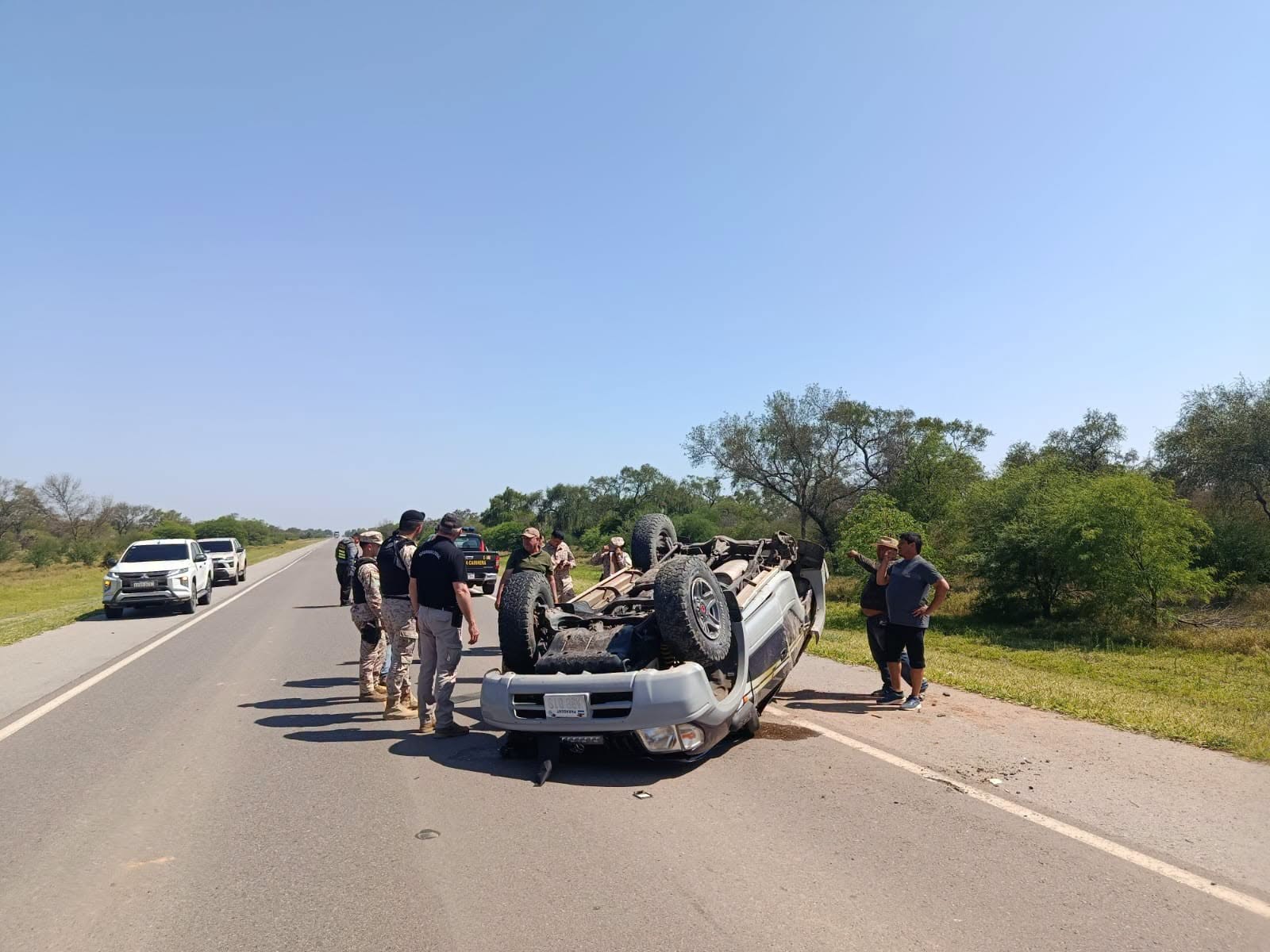 Aparatoso vuelco marca el inicio del fin de semana largo en Boquerón