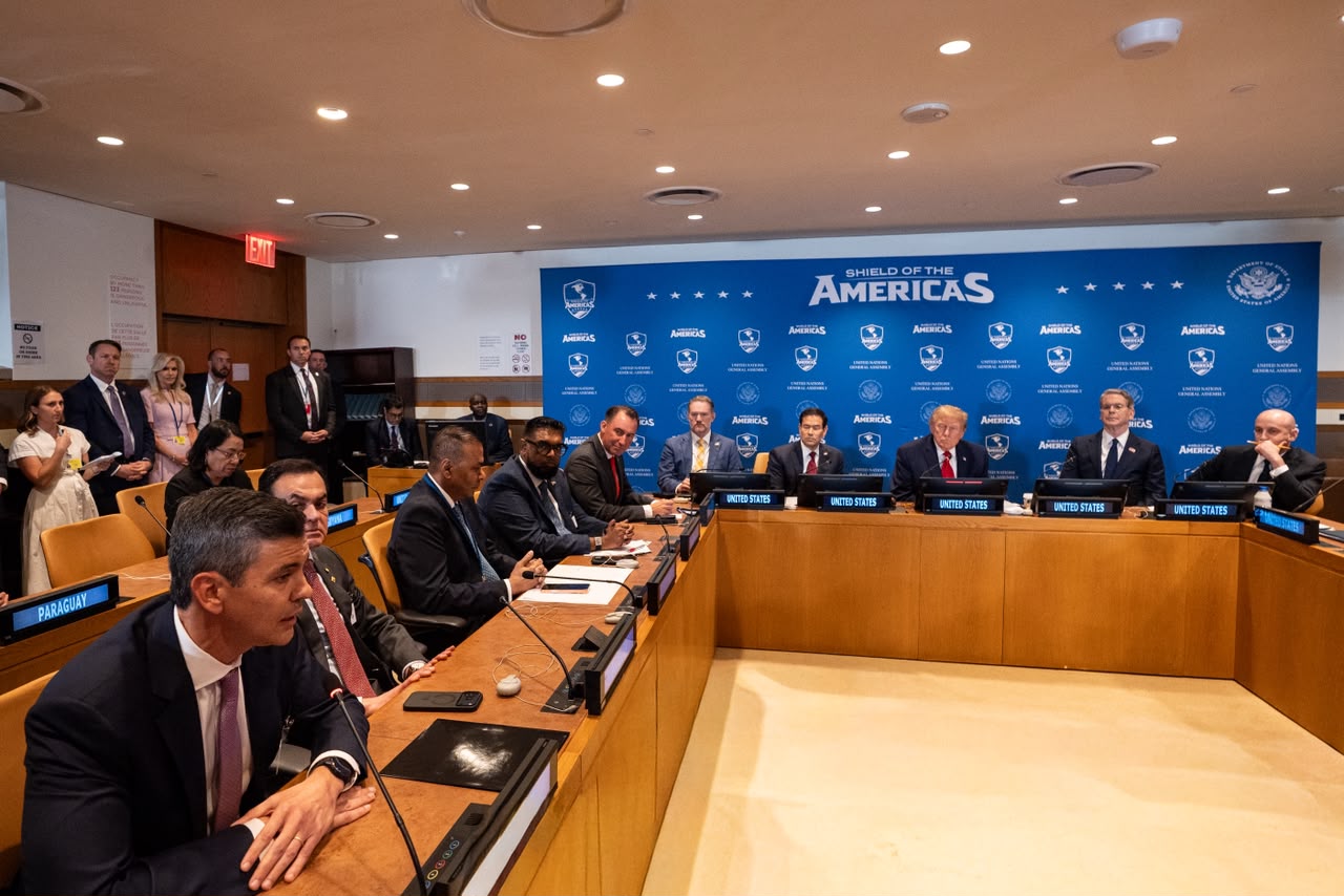 Peña reafirma compromiso de Paraguay con la democracia y la seguridad regional en el “Escudo de las Américas”