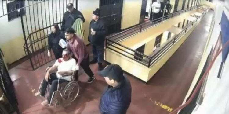 Hugo Javier permanece en terapia intensiva, intubado y bajo coma inducido tras sufrir graves lesiones cerebrales Hugo Javier permanece en terapia intensiva, intubado y bajo coma inducido tras sufrir graves lesiones cerebrales