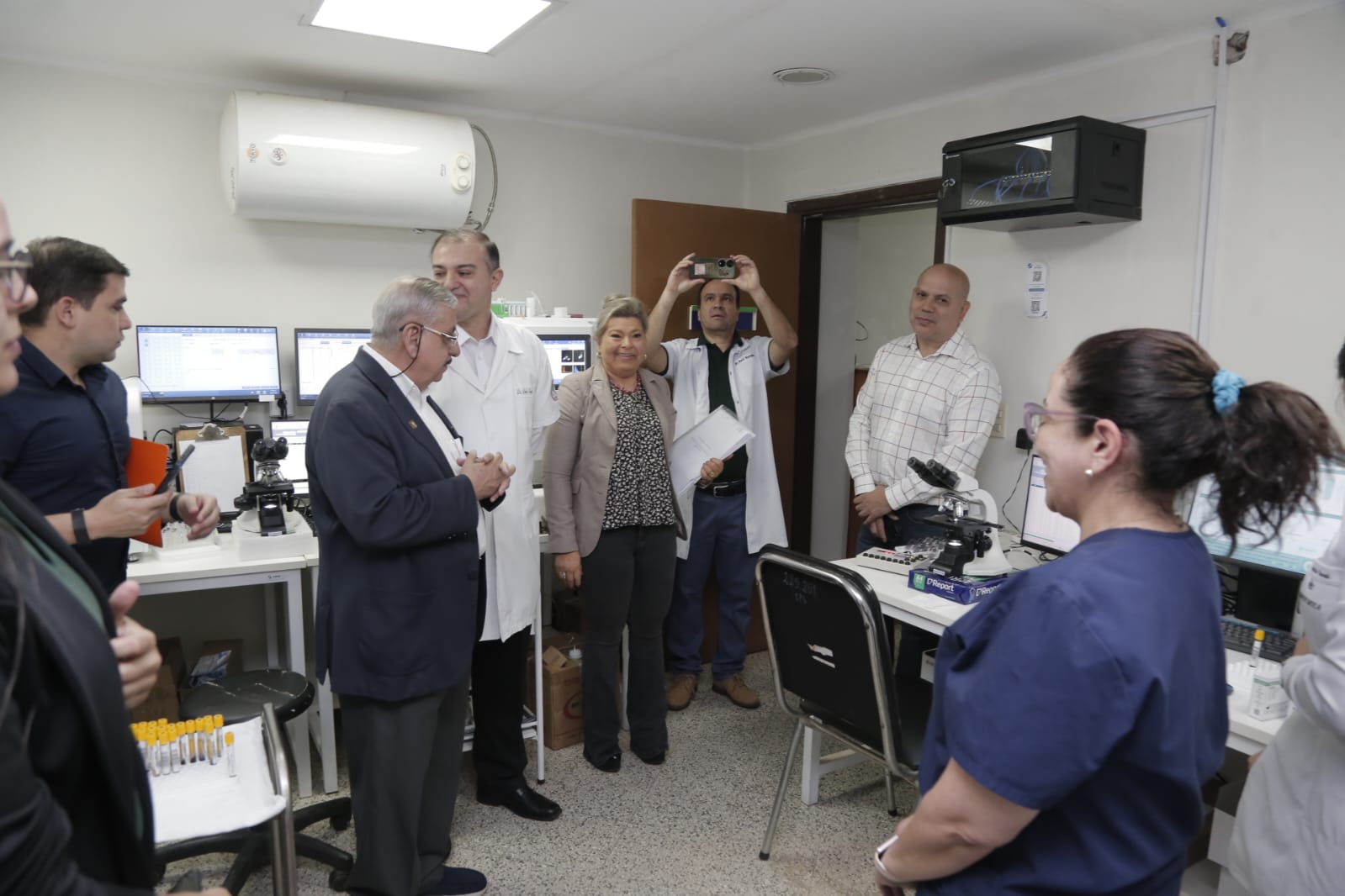 Presidente del IPS cuestiona desorden administrativo y falta de manuales en los hospitales del interior