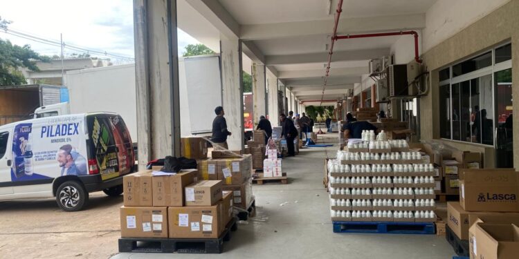 El IPS recibió un lote masivo de 88 medicamentos e insumos clave para su red sanitaria