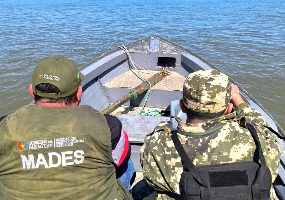 MADES y la Prefectura despliegan operativo para proteger la migración de cardúmenes en el río Paraná