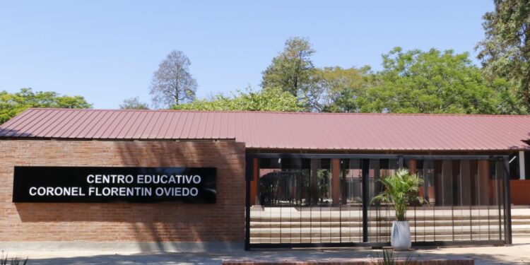 MEC incorpora Inteligencia Artificial al bachillerato público desde 2027