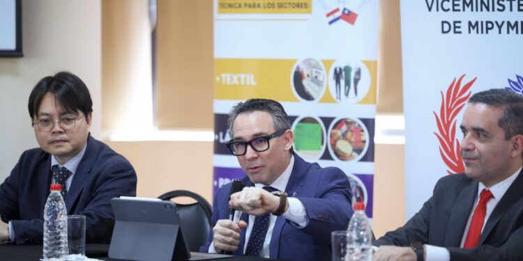 Impulsan formación y crédito seguro para hacer crecer a las Mipymes Impulsan formación y crédito seguro para hacer crecer a las Mipymes