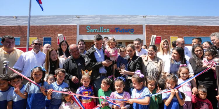 Gobierno inaugura el CAIPI “semillas del futuro” en San Estanislao