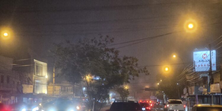 Instan a extremar precauciones en rutas nacionales ante la presencia de densa niebla Instan a extremar precauciones en rutas nacionales ante la presencia de densa niebla