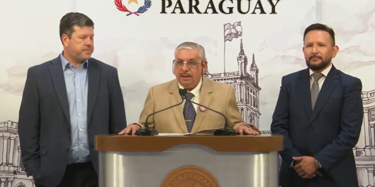 Fretes promete resolver esta semana el conflicto médico y evitar una nueva huelga Fretes promete resolver esta semana el conflicto médico y evitar una nueva huelga