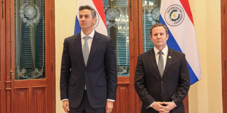 Un solo certificado para cada inmueble: Paraguay da un paso hacia un catastro más seguro y digital Un solo certificado para cada inmueble: Paraguay da un paso hacia un catastro más seguro y digital