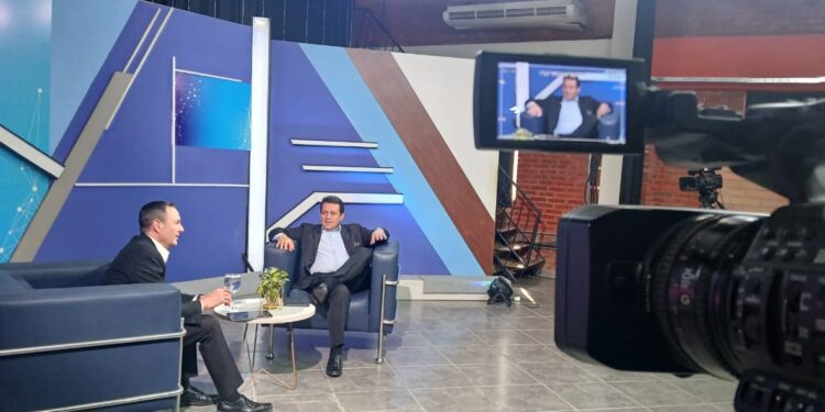 Advierten que los títulos falsos pueden “depreciar” la credibilidad académica de Paraguay Advierten que los títulos falsos pueden “depreciar” la credibilidad académica de Paraguay